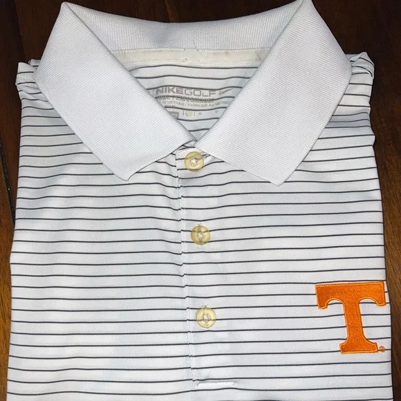 Polos of different brands/ materials. Sizes M-L - Picture 3 of 8